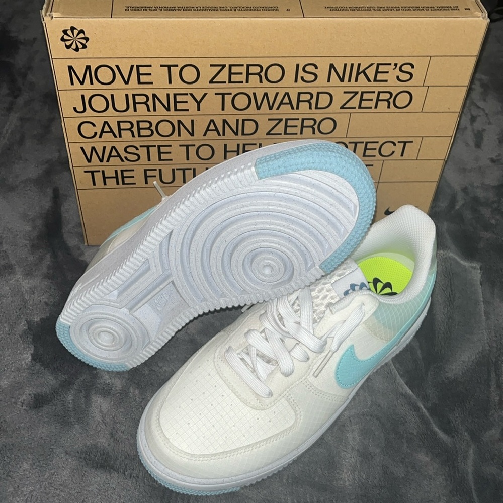 ** BRAND NEW ** AIR FORCE 1 CRATER GS